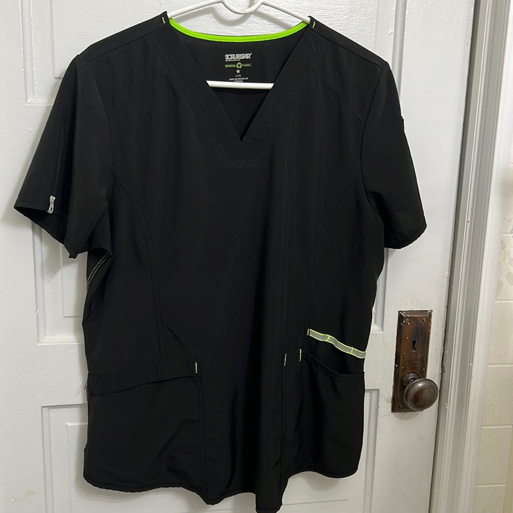 Scrubstar top